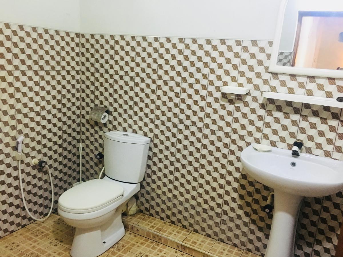 New Land Guest House Batticaloa Eksteriør billede